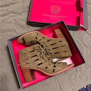 Vince Camuto Tressa; suede green Lace Up open toe heels